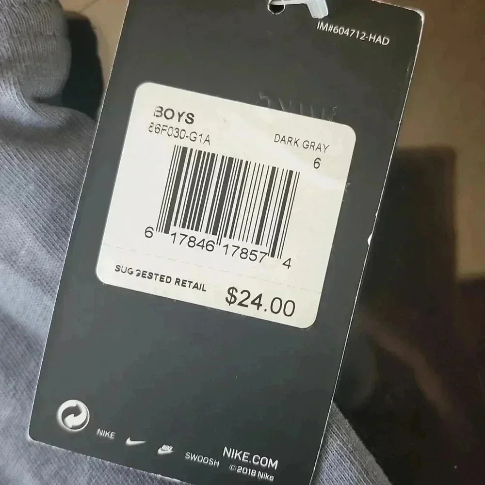 Nike boys shirt